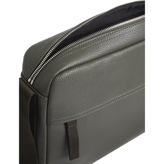 Calvin Klein Τσαντάκι ώμου Young Interesting Zip Flight Bag